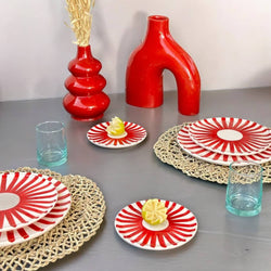 Red Sun Plate Set - Vibrant Dinnerware for Summer Dining