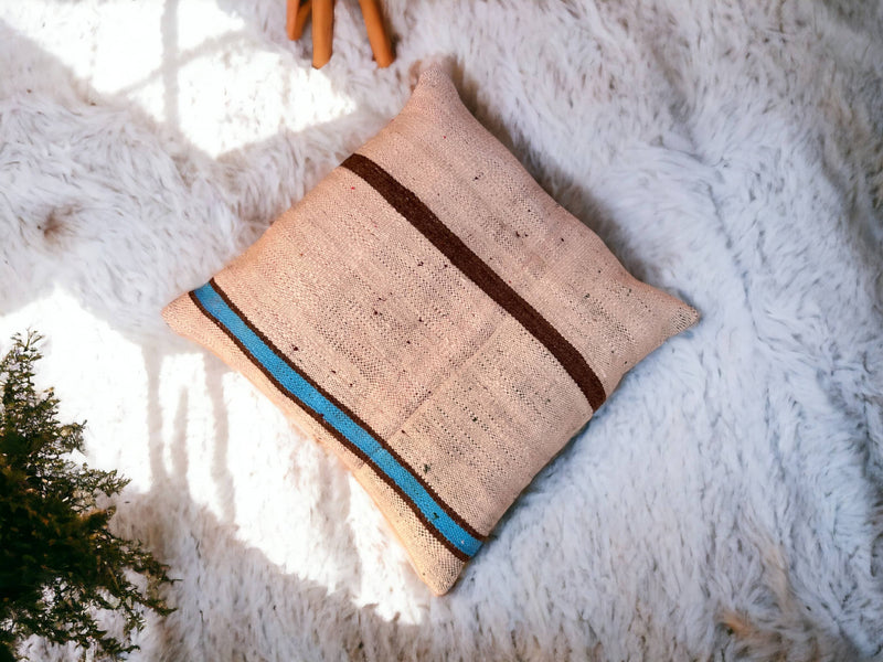 Artisan-Crafted Moroccan Handwoven Kilim Pillow and Berber Style Cushion, Perfect for Boho-Inspired Cozy Home Decor with Moroccan Handmade Wool Touch.