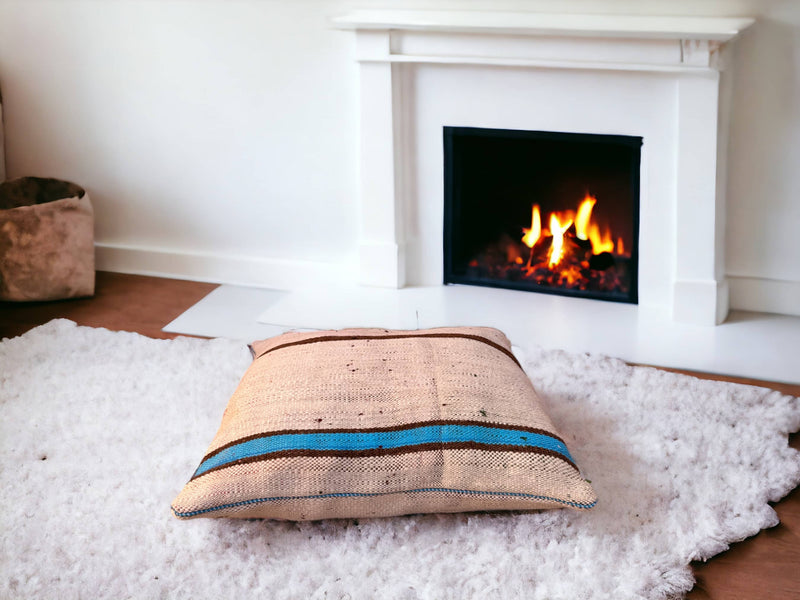 Artisan-Crafted Moroccan Handwoven Kilim Pillow and Berber Style Cushion, Perfect for Boho-Inspired Cozy Home Decor with Moroccan Handmade Wool Touch.