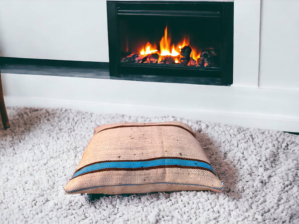 Artisan-Crafted Moroccan Handwoven Kilim Pillow and Berber Style Cushion, Perfect for Boho-Inspired Cozy Home Decor with Moroccan Handmade Wool Touch.