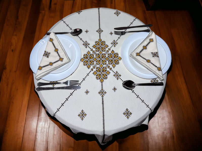 Hand Embroidered Table cloth and napkins, a magnificent decoration to add a Moroccan touch to your home. - handmade by Moroccantastics - embroidered