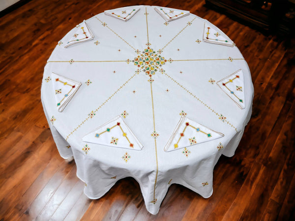 Hand Embroidered Table cloth and napkins, a magnificent decoration to add a Moroccan touch to your home. - handmade by Moroccantastics - embroidered